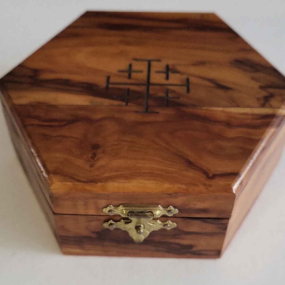 Hexagonal Wooden Jewelry Box